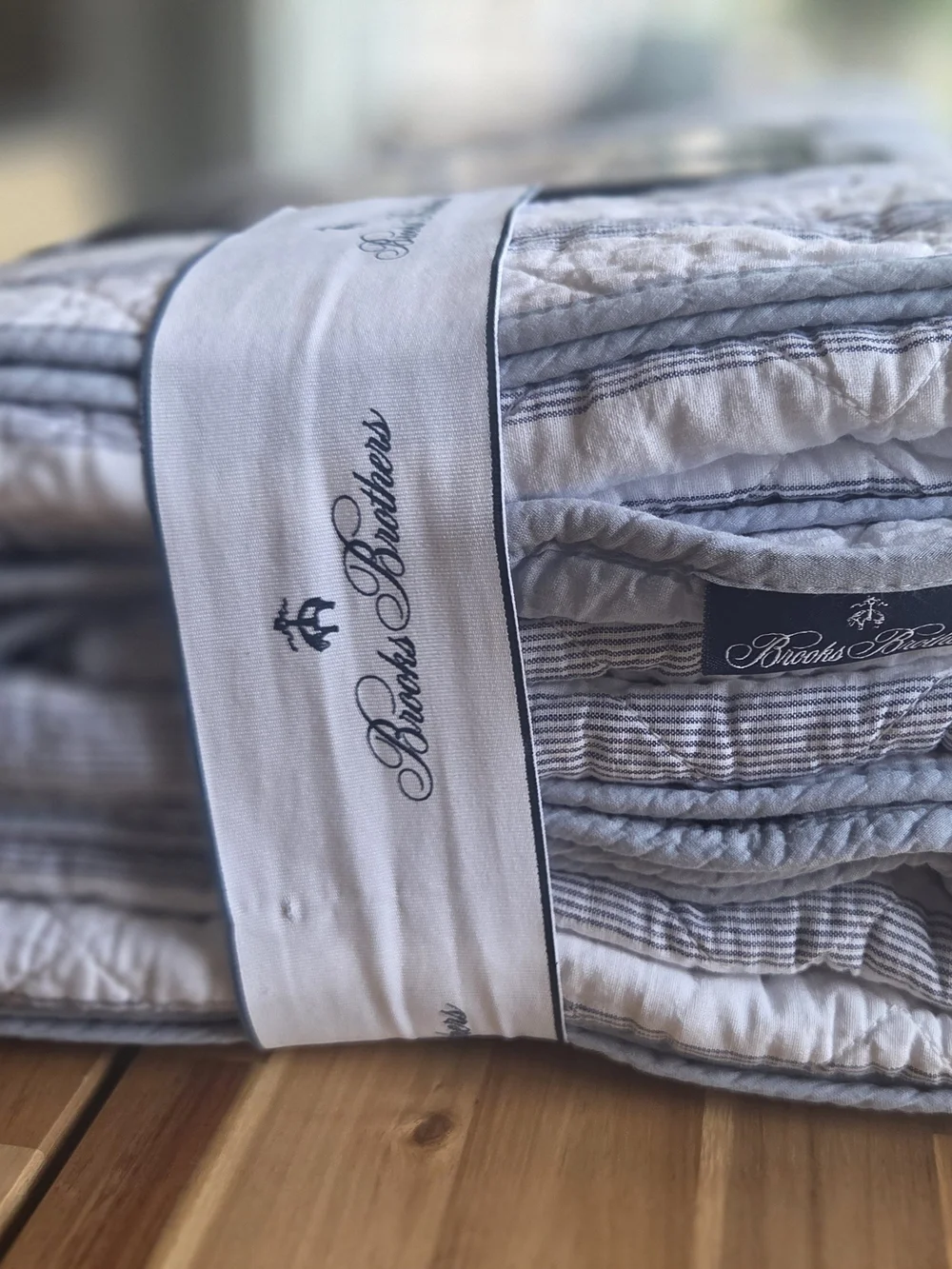Brooks Brothers King Linen Cotton Quilt - White with Blue Stripe